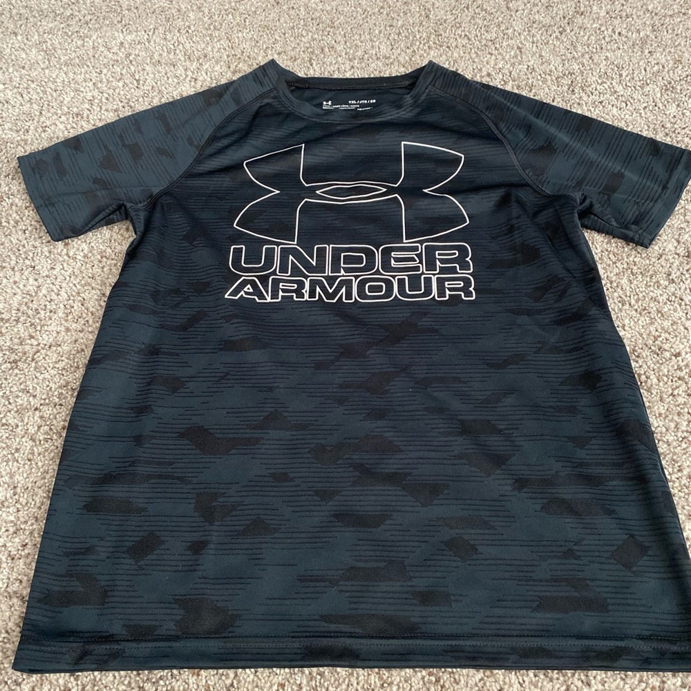 Under Armour Boys Tee